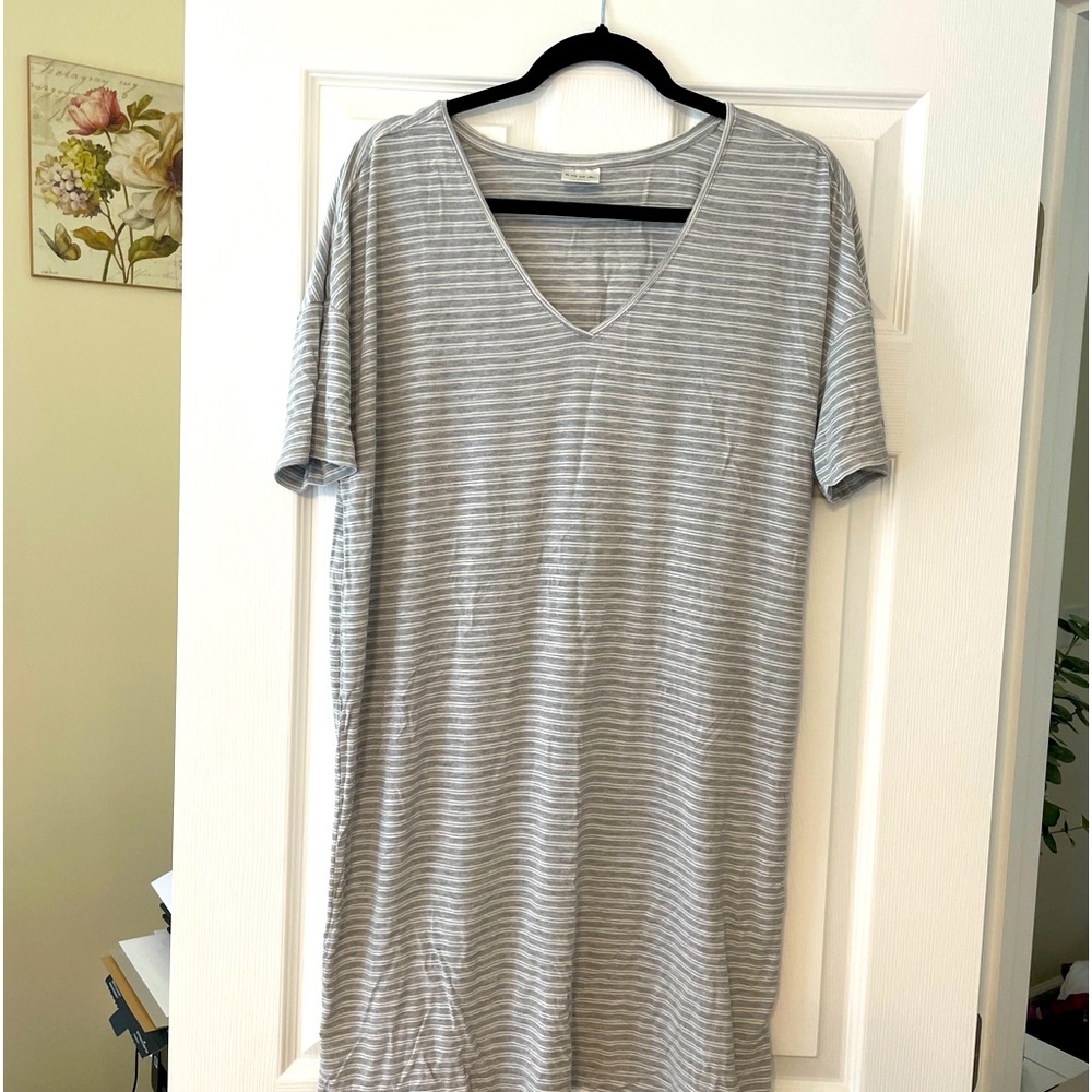Soma cool night night gown, great condition size lg